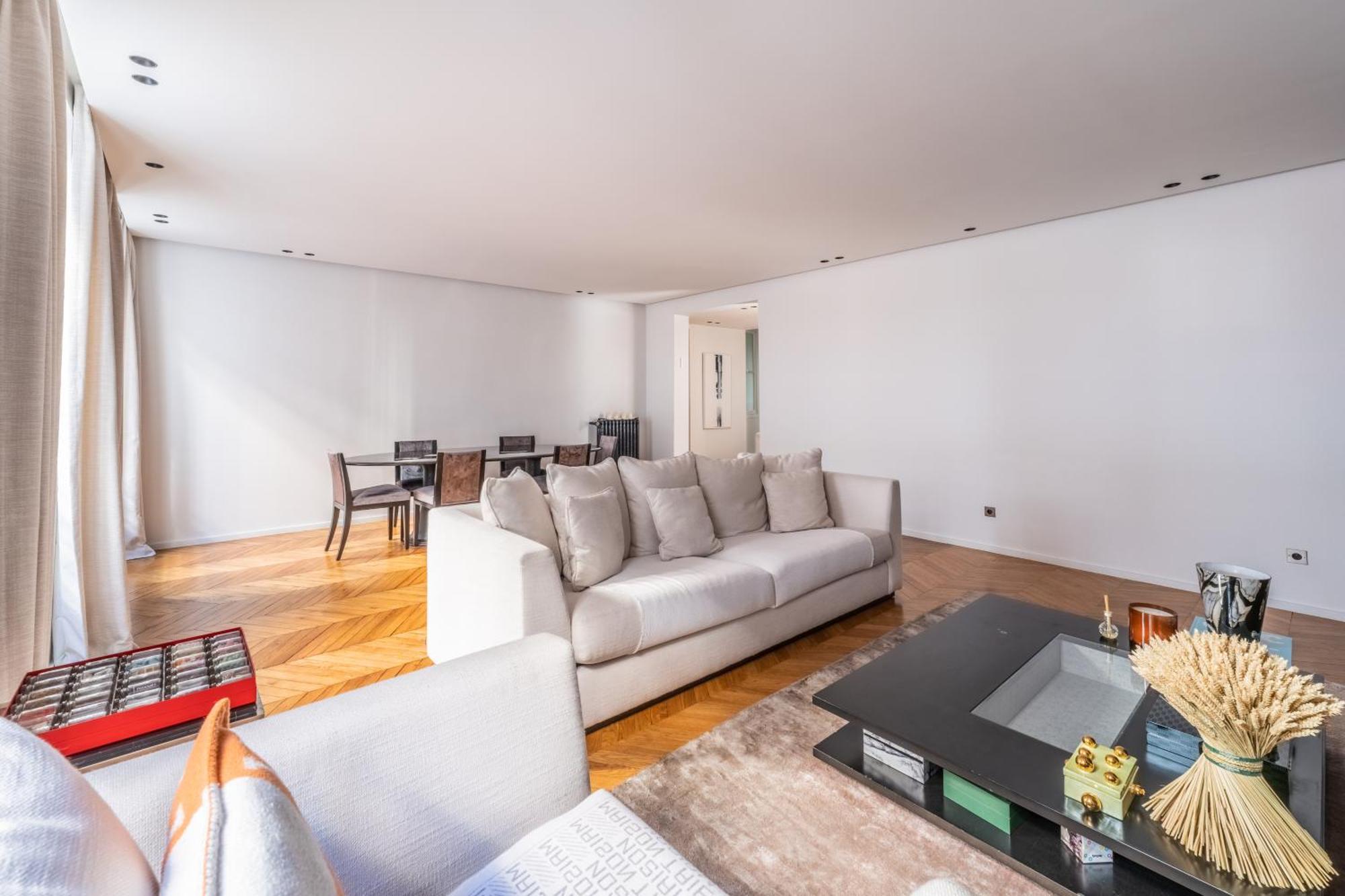 Amazing Apartment 2Bdr/6Pax Next To Champs Elysees Paris Ngoại thất bức ảnh